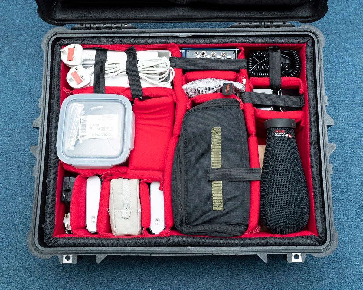 Peli 1610 Gear Padded Divider Red - Image 9