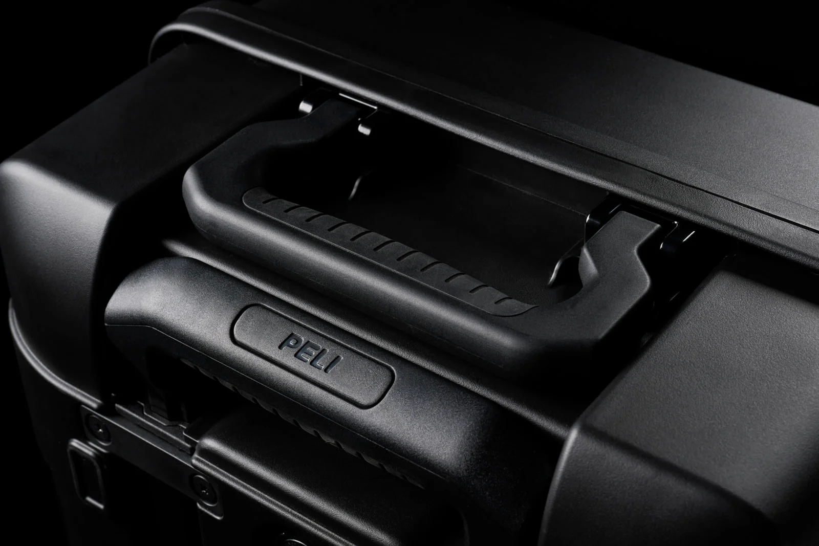 Peli ATX HC22 Carry-On Hard Case – Durable Black Suitcase - Image 8